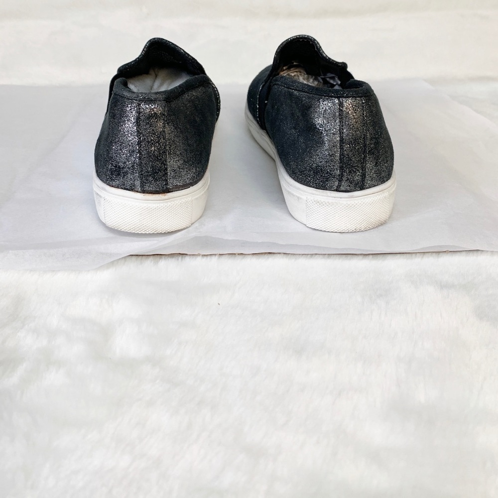 Steve Madden Ademar Slip-on Sneakers Size: 8.5M - Picture 4 of 5